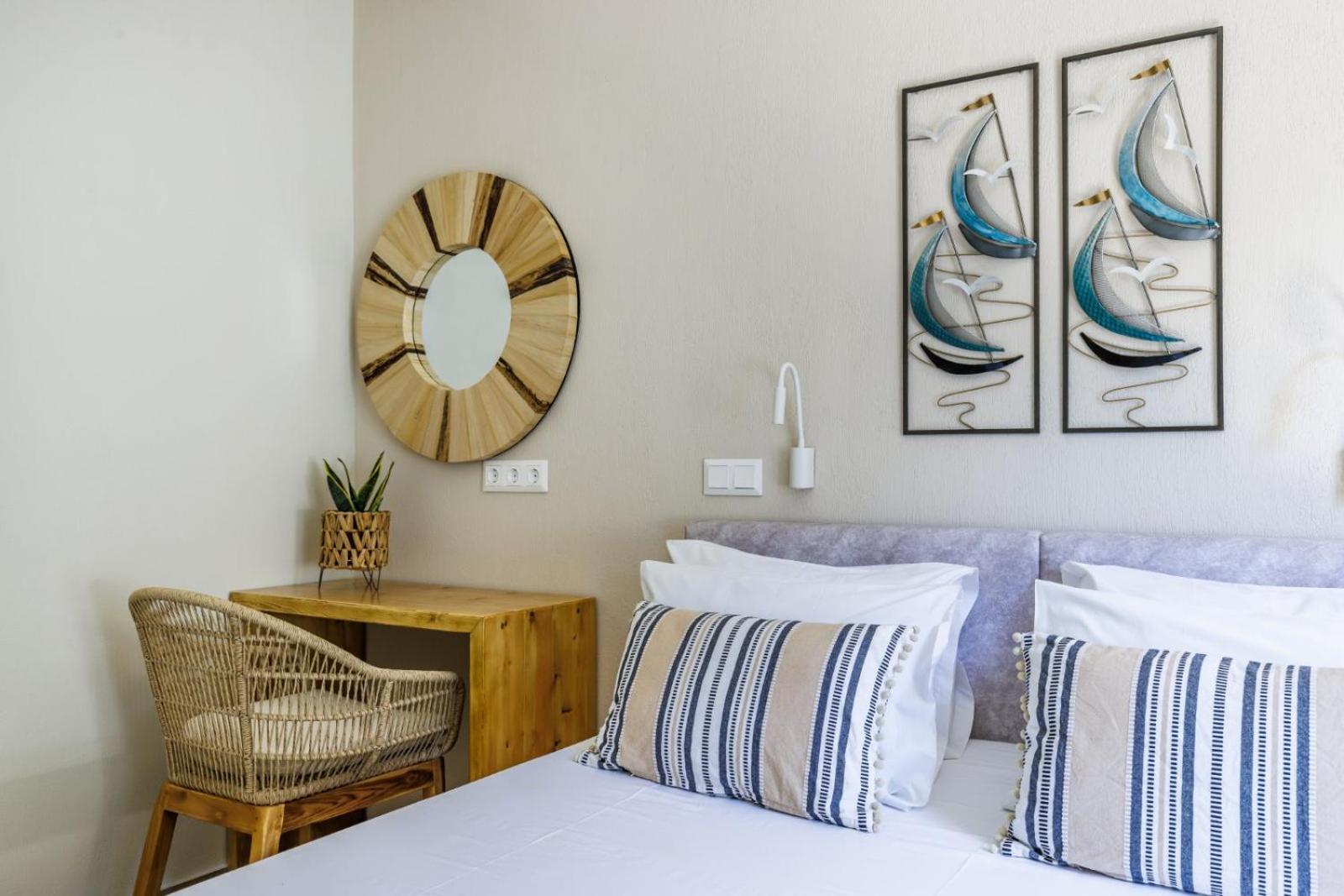 Limnonari Double Room Skopelos Town Exterior photo